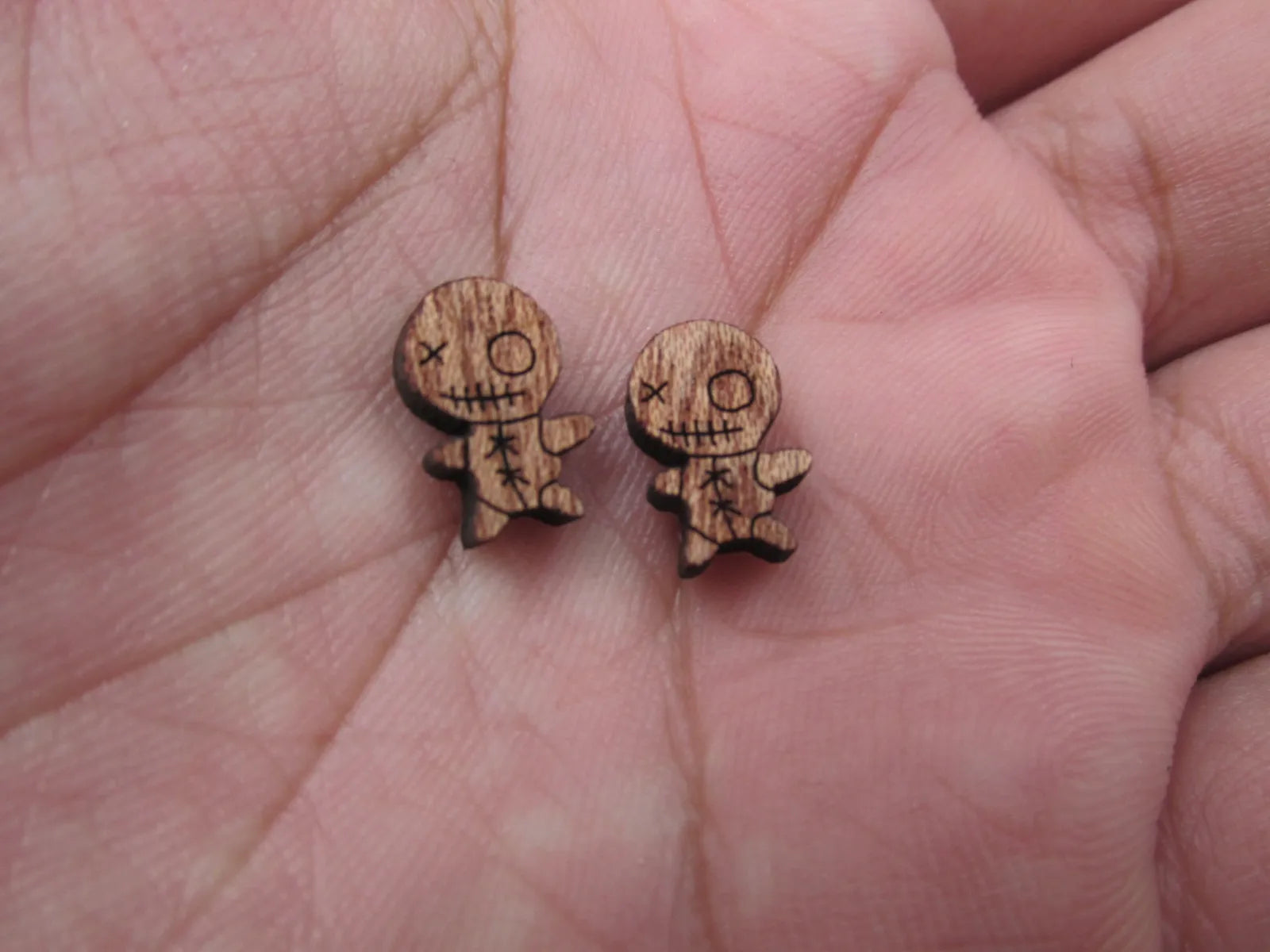 5 Pair Unfinished Blank Wood Cabochon Holidays Halloween Voodoo Doll Wooden Cutout Shapes For DIY Stud Earrings Supplies