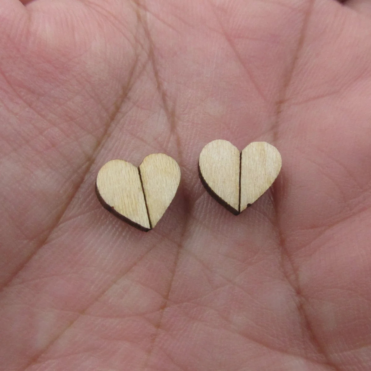 5 Pair Unfinished Blank Wood Cabochon Mini Valentines Day Sketch Two Tone Striped Heart Post Ladies Earrings Stud