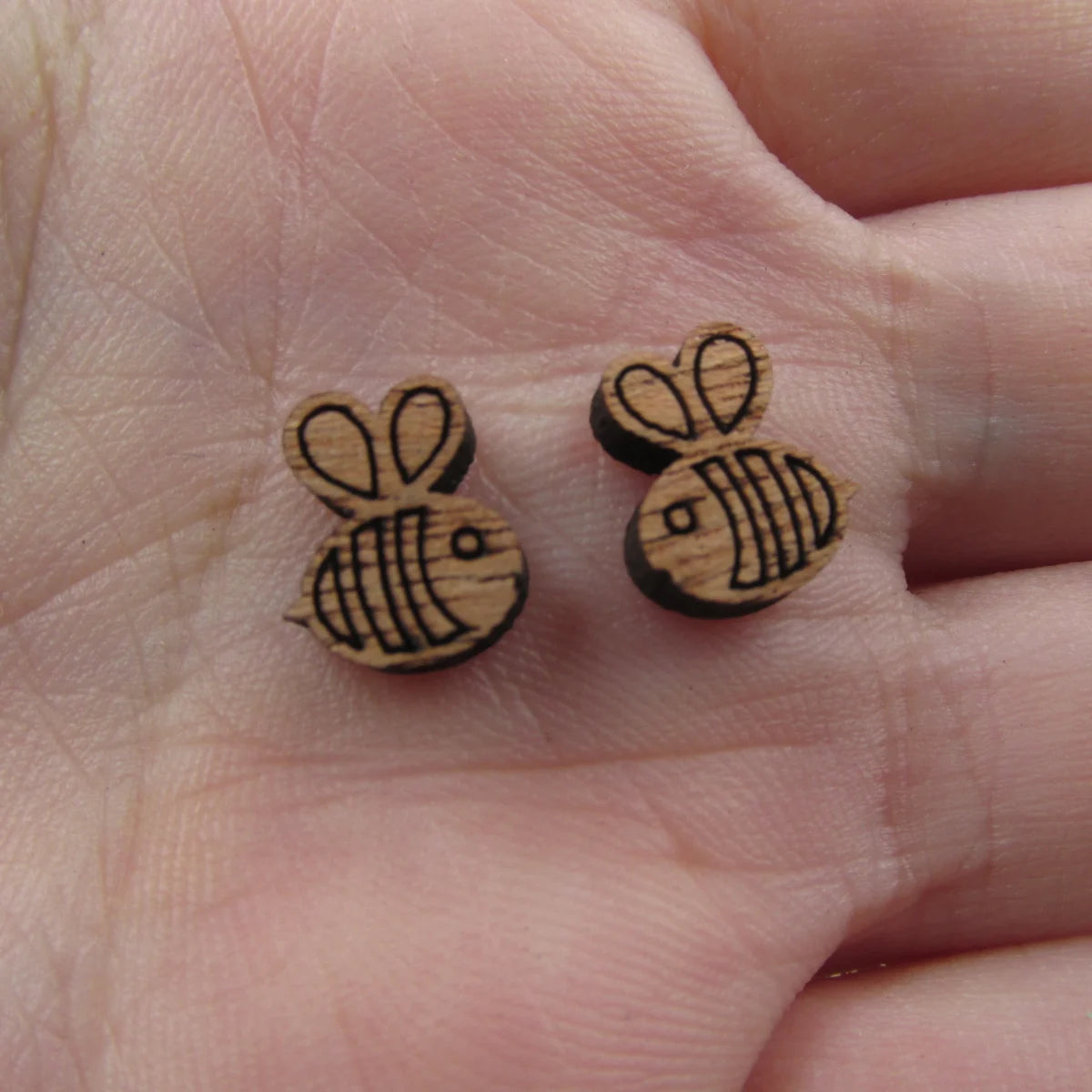 5 Pair Unfinished Blank Wooden Insect Bug Bee Cabochon Charm Wood Shape Cutouts For DIY Craft  Earring