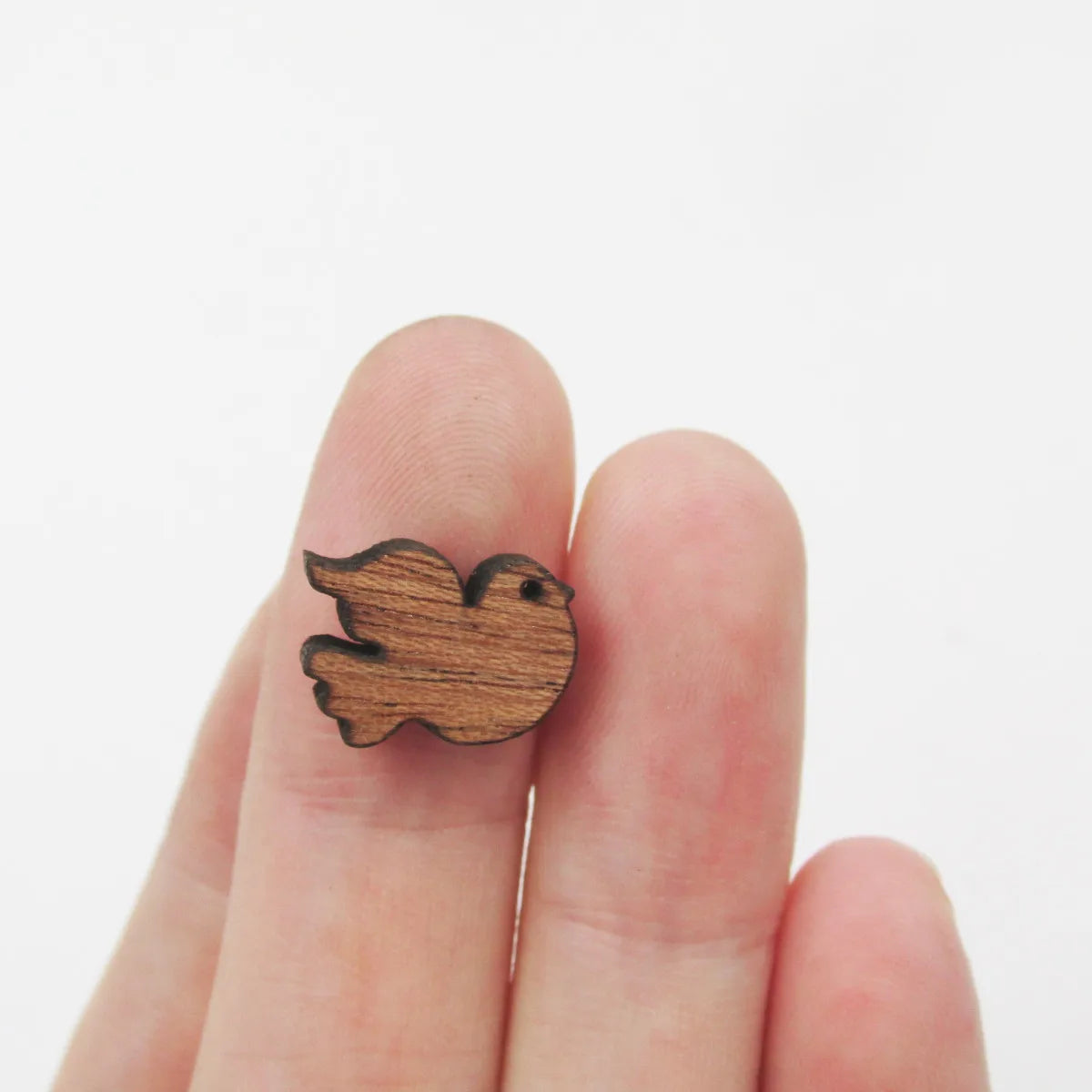 Laser Cut Jewelry Supplies Wooden Shape Birds Charms Cabochon For DIY wood earring stud