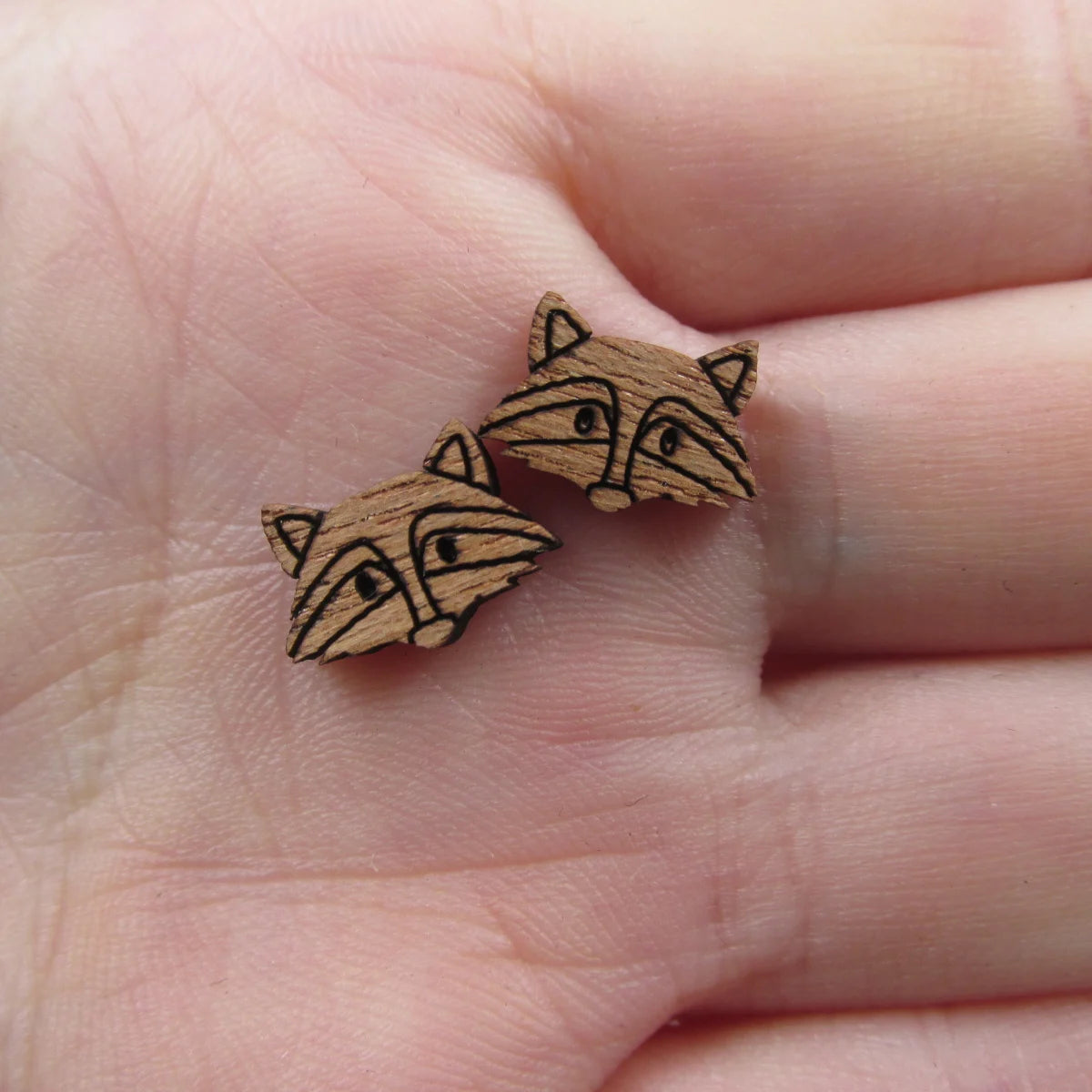 5 Pair Unfinished Blank Wildland Animal Wooden Cabochon Racoon Charm Wood Shape Cutouts For DIY Craft Earring Stud