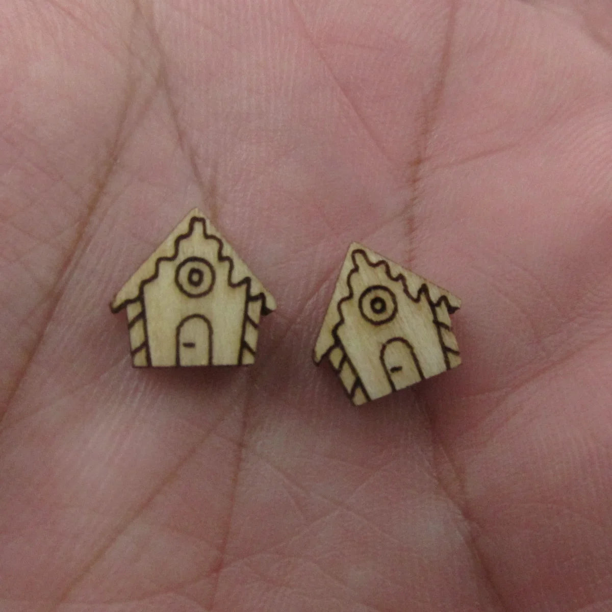 5 Pair Unfinished Blank Wooden Christmas Elf Hat Cabochon Angel Wings Post Christmas Stocking Gingerbread House Earrings Stud