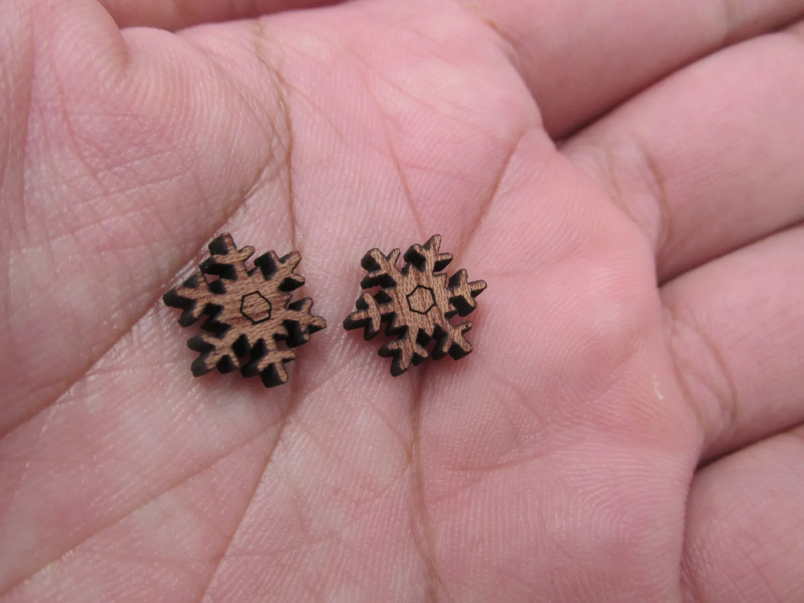 5 Pair Unfinished Blank MINI Wood Cabochon Christmas Snow Snowflakes Wooden Cutout Shapes For DIY Stud Earrings Supplies