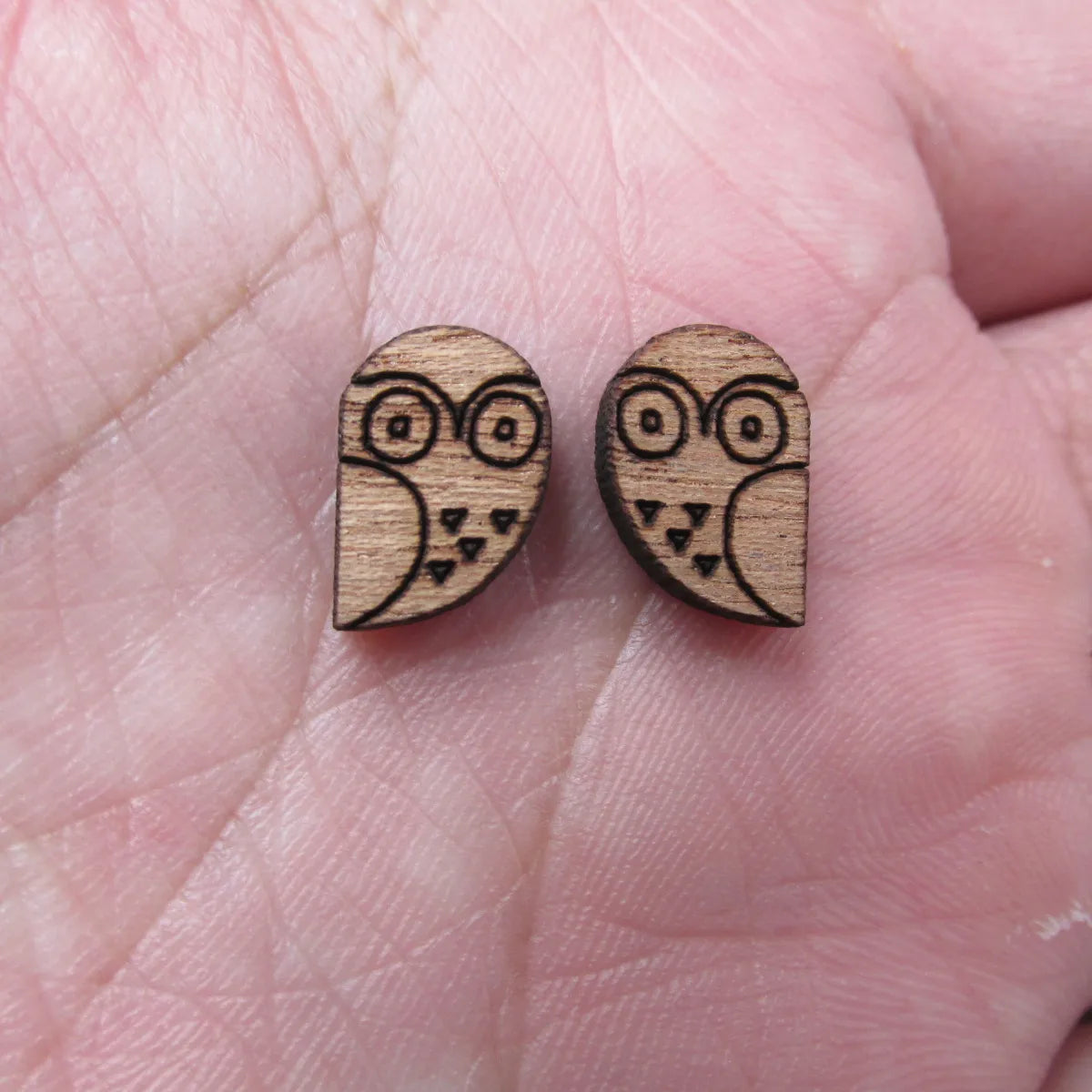 Laser Engraved Unfinished Wood Owl Bird Cabochon Charms Perfect For DIY Craft  Earring Stud  Jewerly Accessory