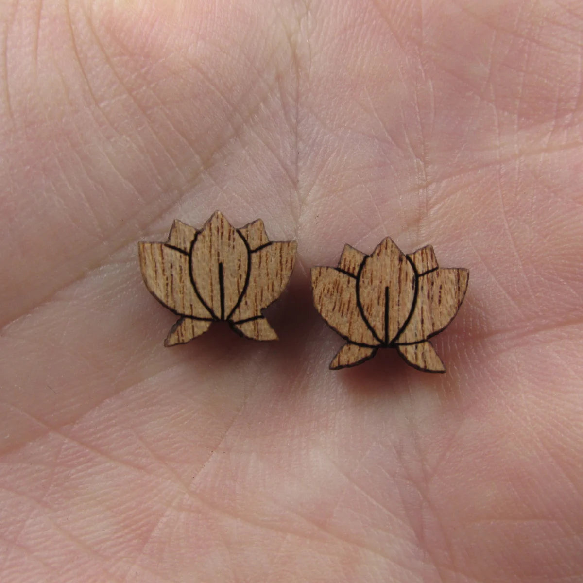 5 Pair Unfinished Blank Plant Wood Flower Icon Wooden Cutout Shapes For DIY Stud Earrings Supplies