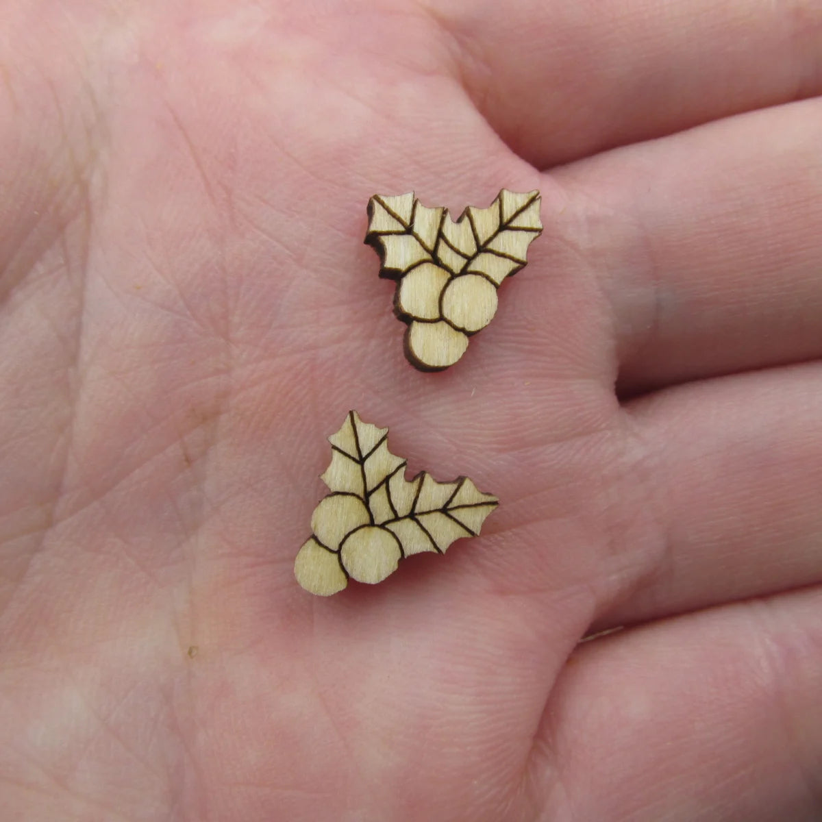 10pcs Unfinished Blank Tiny Holly With Nut Shape Mini Wood Stud Earring Post Cabochon Handmade Charms