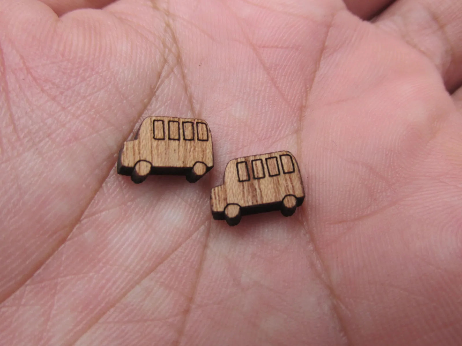 5 Pair Back to School Unfinished Blank Wood Cabochon Schools Bus Wooden Cutout Shapes For DIY Stud Earrings Supplies