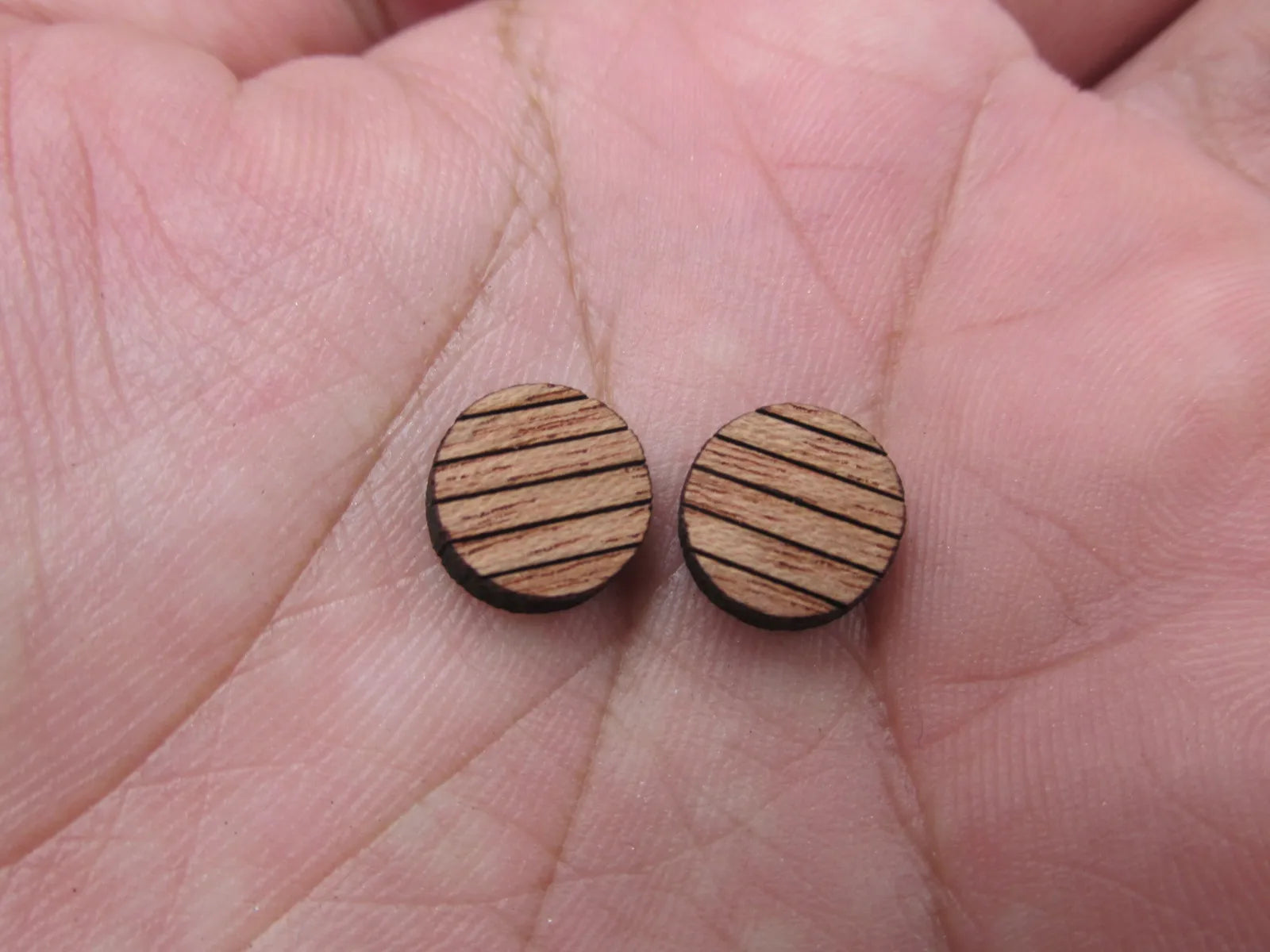 5 Pair Unfinished Blank Wood Cabochon Circle Rectangle Rainbows Heart Star Flags Wooden Cutout Shapes For DIY Earrings Supplies
