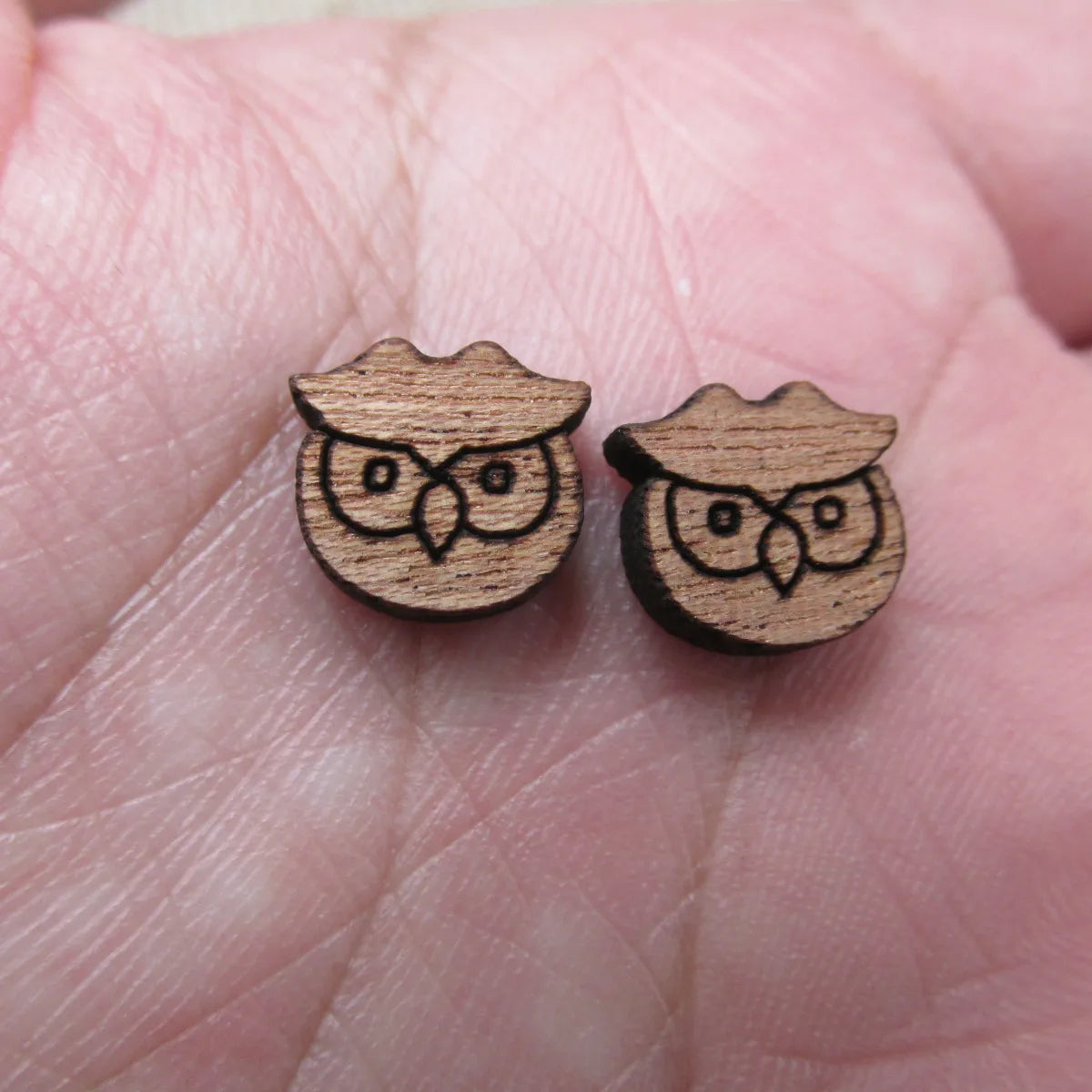 Laser Engraved Unfinished Wood Owl Bird Cabochon Charms Perfect For DIY Craft  Earring Stud  Jewerly Accessory