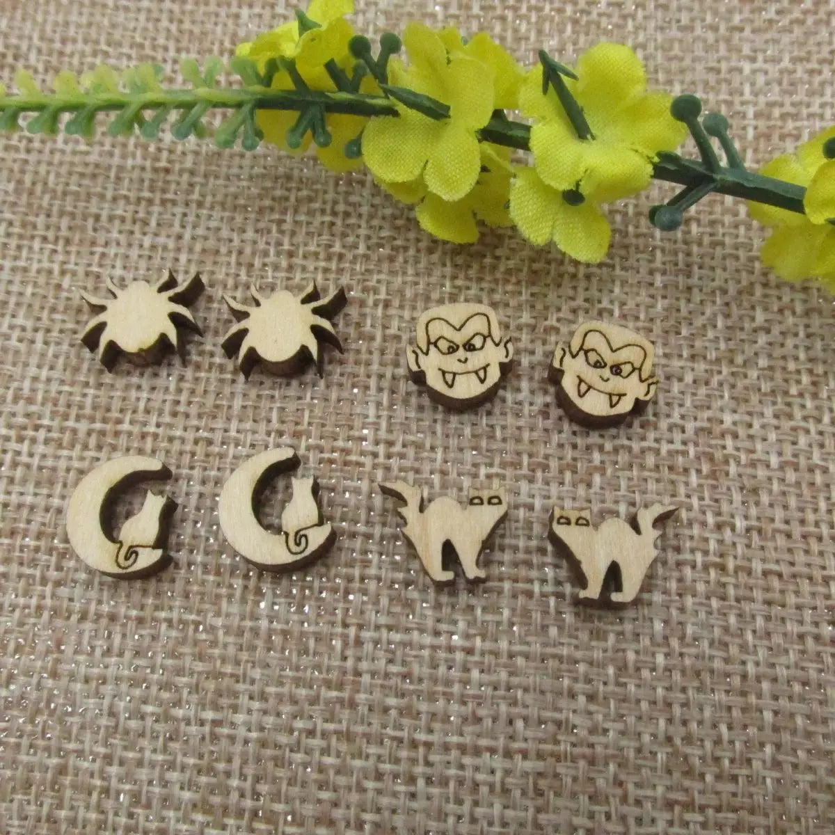 5 Pair Unfinished Blank Wooden Halloween Black Moon Cat Cabochon Spider Post Vampire Wood Earrings Stud Jewelry Finding