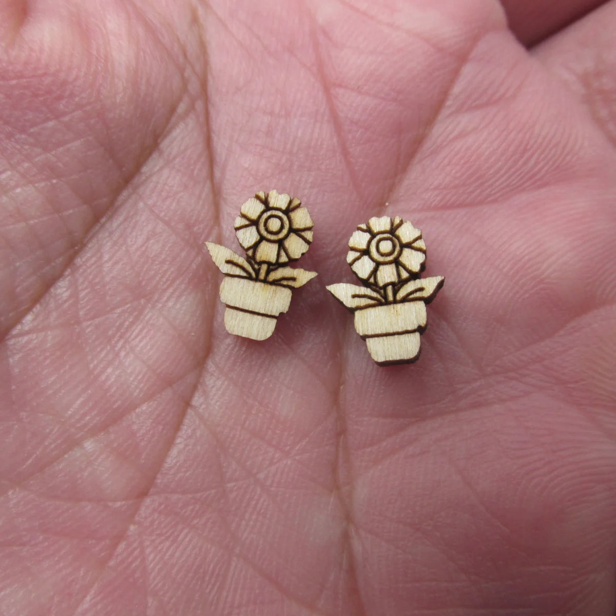 10pcs Unfinished Blank Tiny Coneflower and flower pot Shape Mini Wood Boho Stud Earring Post Cabochon Handmade Charms