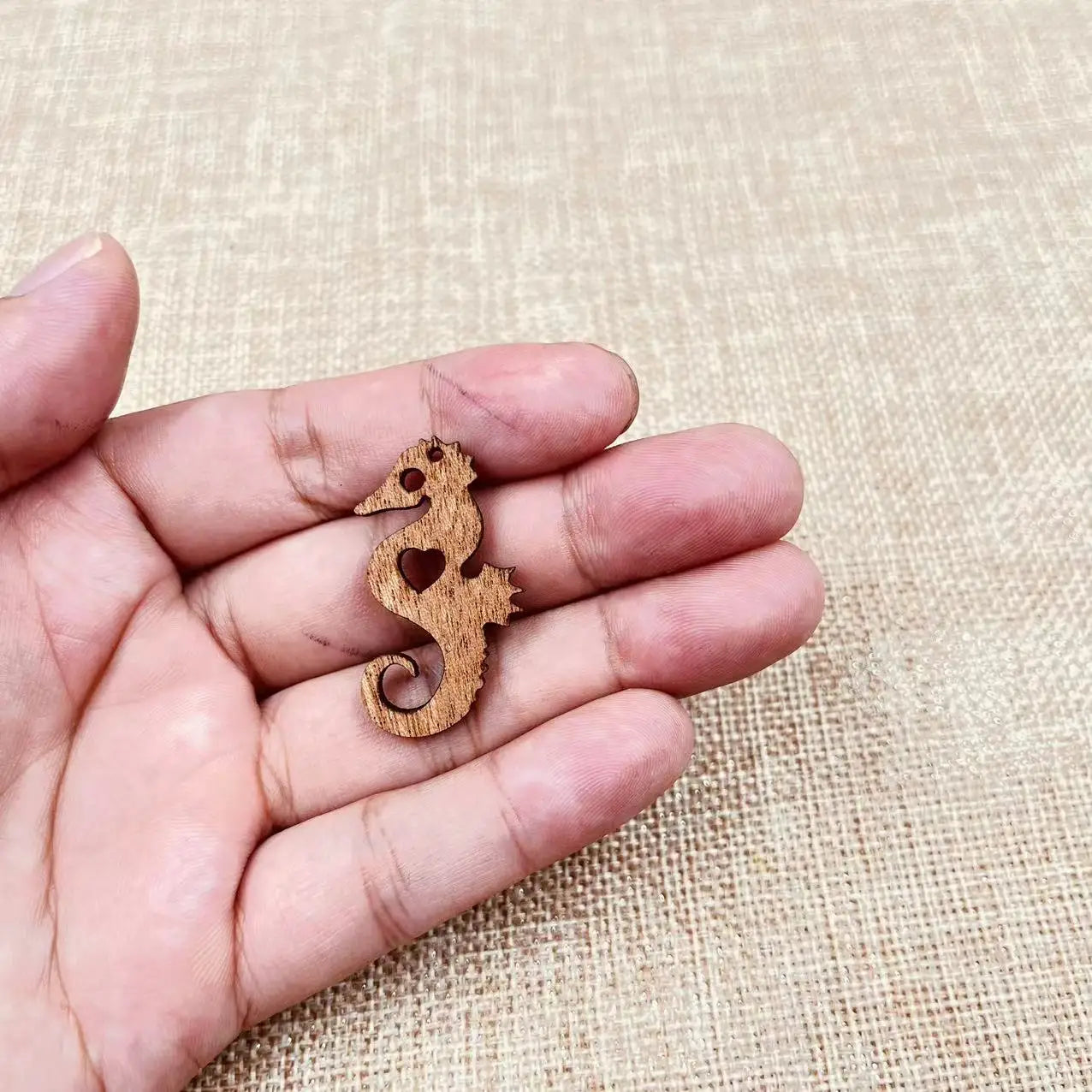6pcs Unfinished Wood Marine Life Seahorse Charms Earring Pendants For Jewelry Making DIY Handmade Crafte