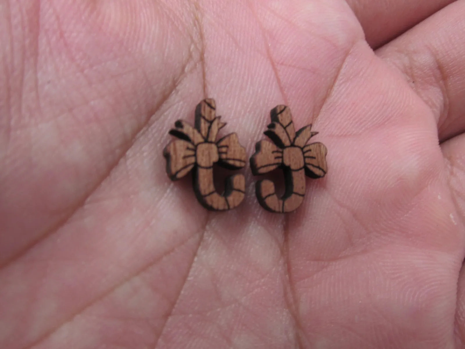 5 Pair Unfinished Wood Cabochon Christmas Holiday Peppermint Candy Cane Wooden Cutout Shapes For DIY Stud Earrings Supplies