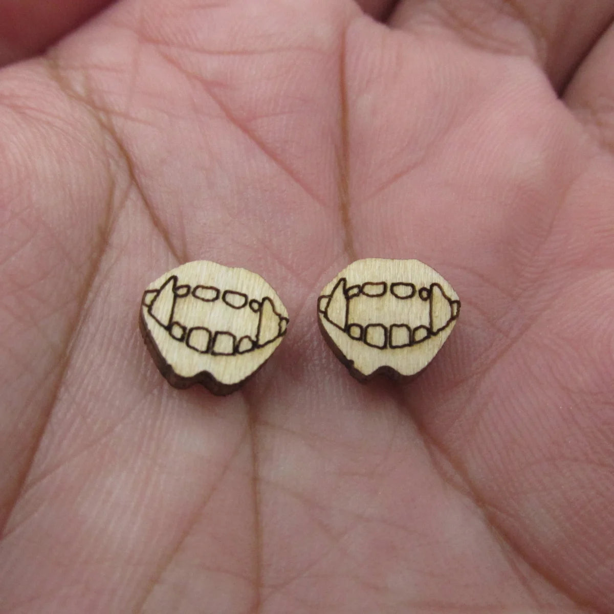 5 Pair Unfinished Blank Wooden Halloween Monster Kull Mummy Cabochon Fang Mouth Post Witch Hat Wood Earrings Stud