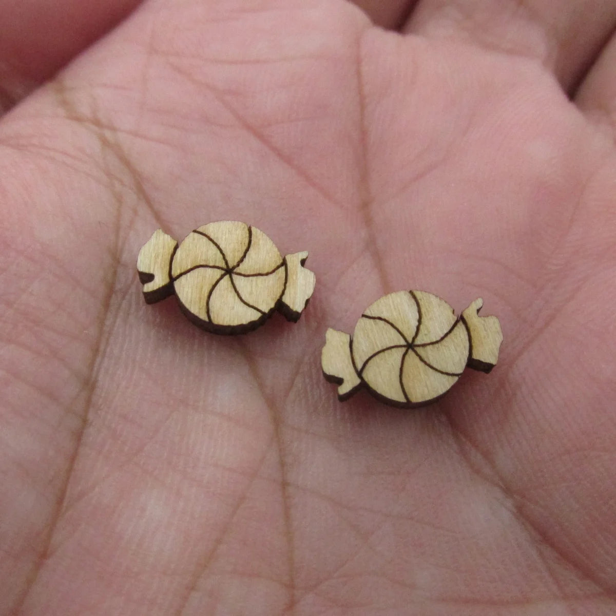 5 Pair Unfinished Blank Christmas Wooden Santa Cabochon Peppermint Candy Poinsettia Post Christmas Bell Wood Earrings Stud