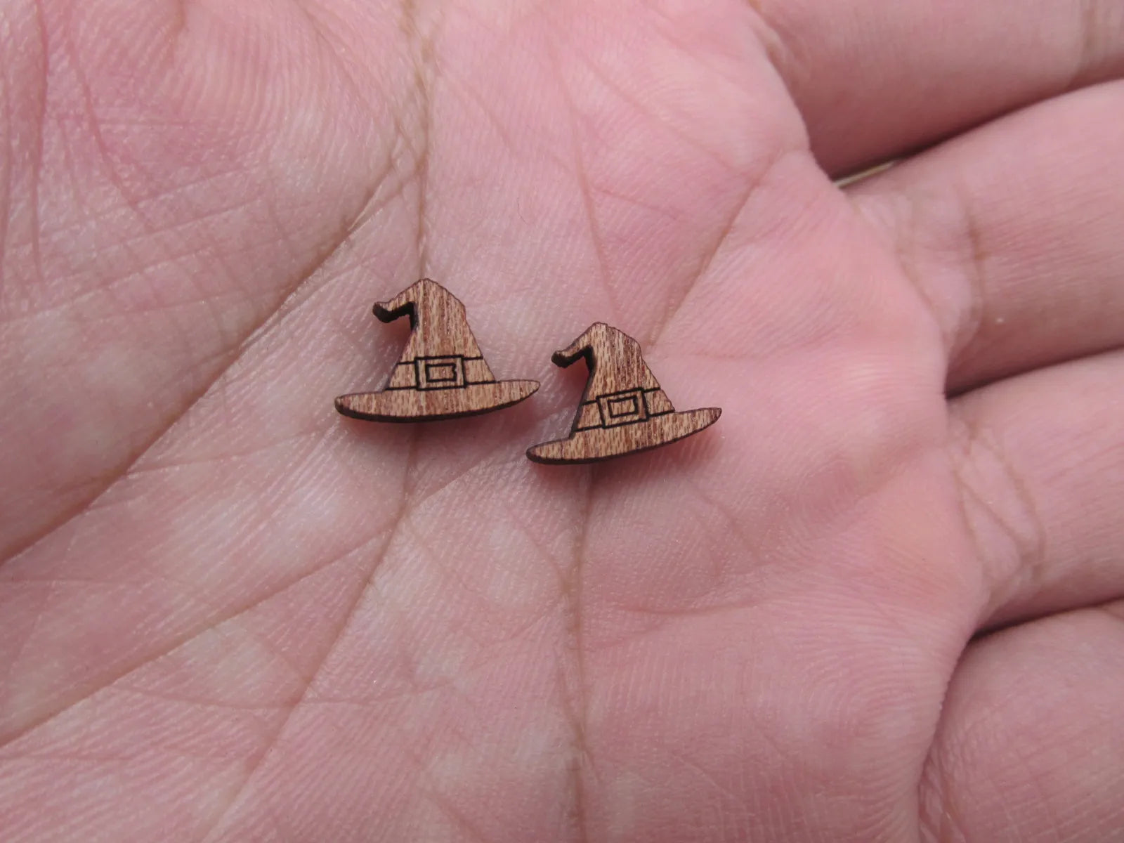 5 Pair Unfinished Blank Wood Cabochon Holidays Halloween Hat Wooden Cutout Shapes For DIY Stud Earrings Supplies