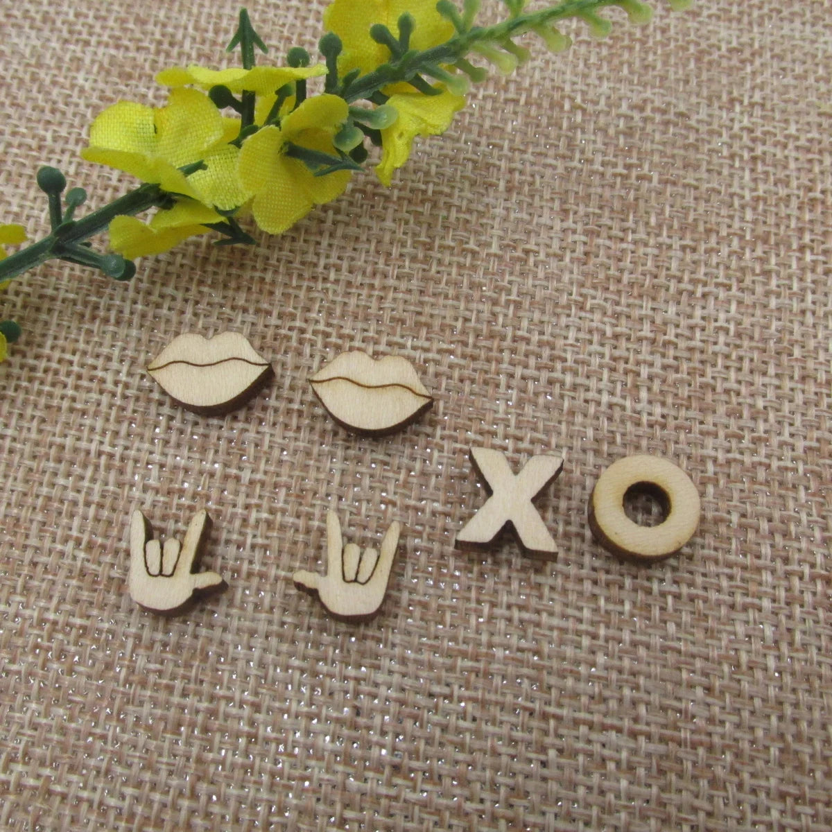 5 Pair Unfinished Blank Wooden Cabochon Valentines Day Lips XO Post I Love You Hand Wood Earrings Stud Jewerly Findings