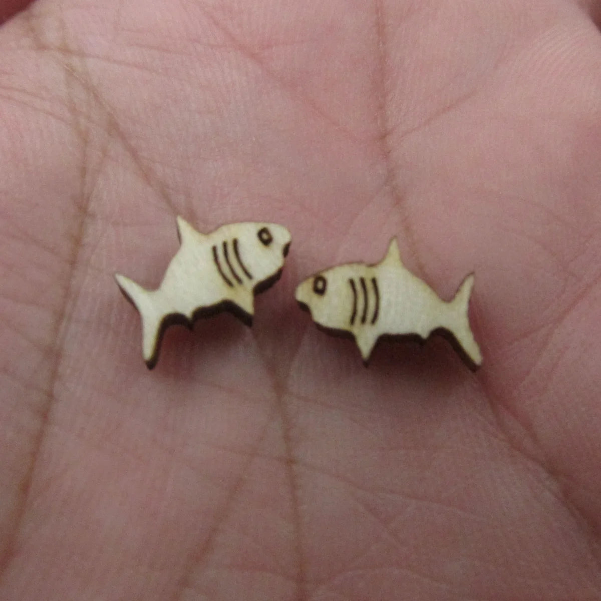 5 Pair Unfinished Blank Wooden Ocean Cabochon Sea Lion Seahorse Walrus Post Starfish Shark Stingray Wood Earrings Stud