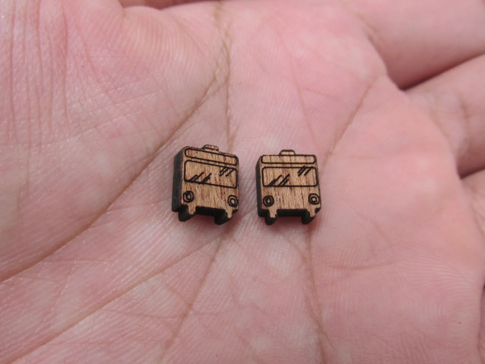 5 Pair Back to School Unfinished Blank Wood Cabochon Schools Bus Wooden Cutout Shapes For DIY Stud Earrings Supplies