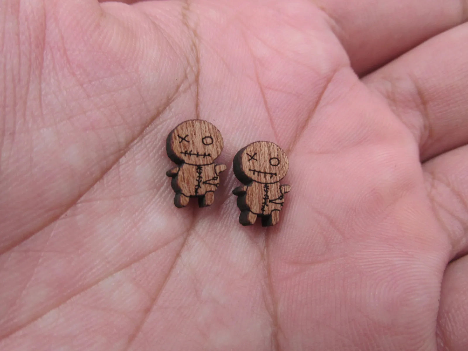 5 Pair Unfinished Blank Wood Cabochon Holidays Halloween Voodoo Doll Wooden Cutout Shapes For DIY Stud Earrings Supplies