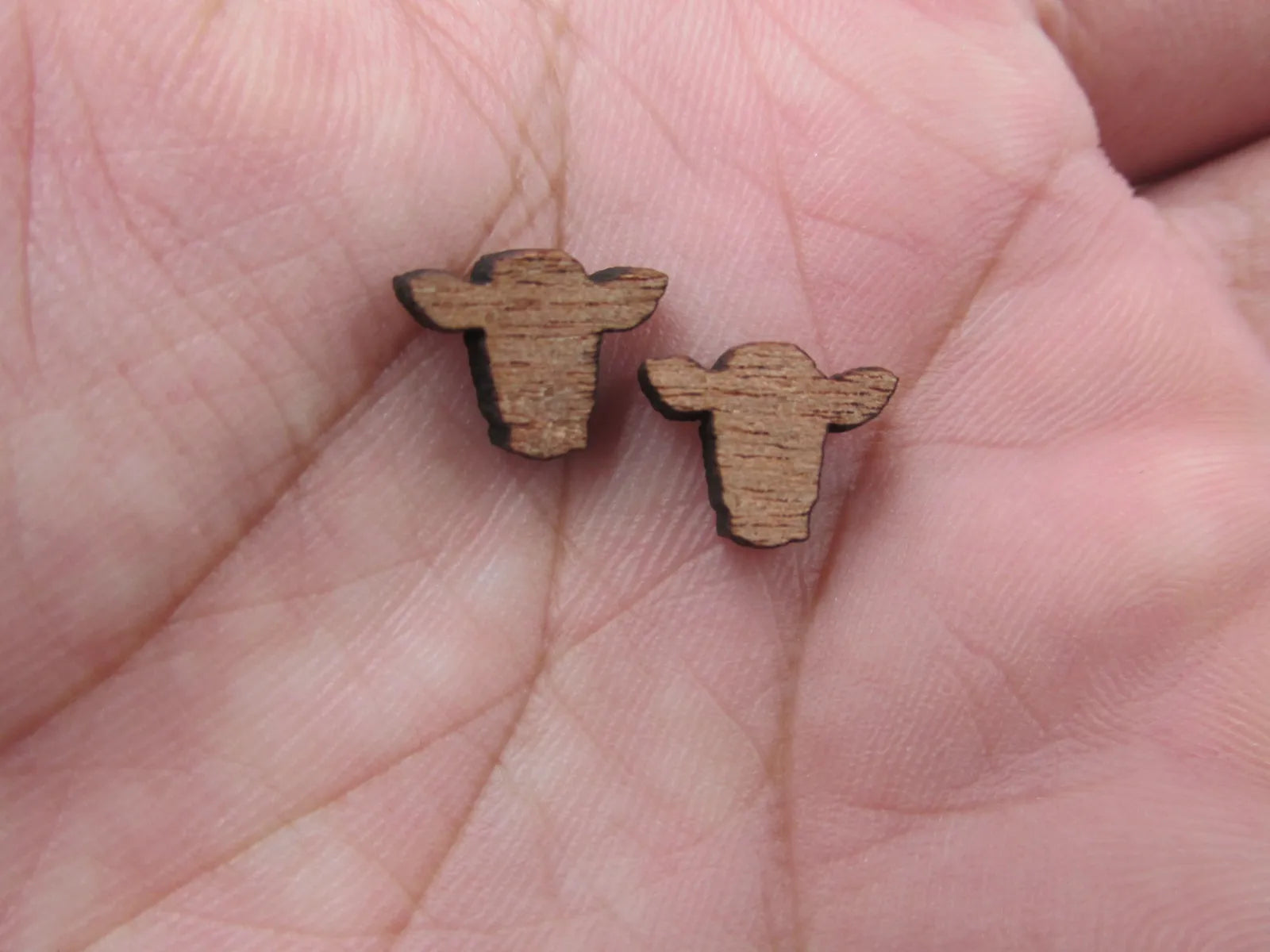 5 Pair Unfinished Blank Home farm Animal Wooden Cow Cabochon Charms Wood Shape Cutouts For DIY Craft  Earring Stud