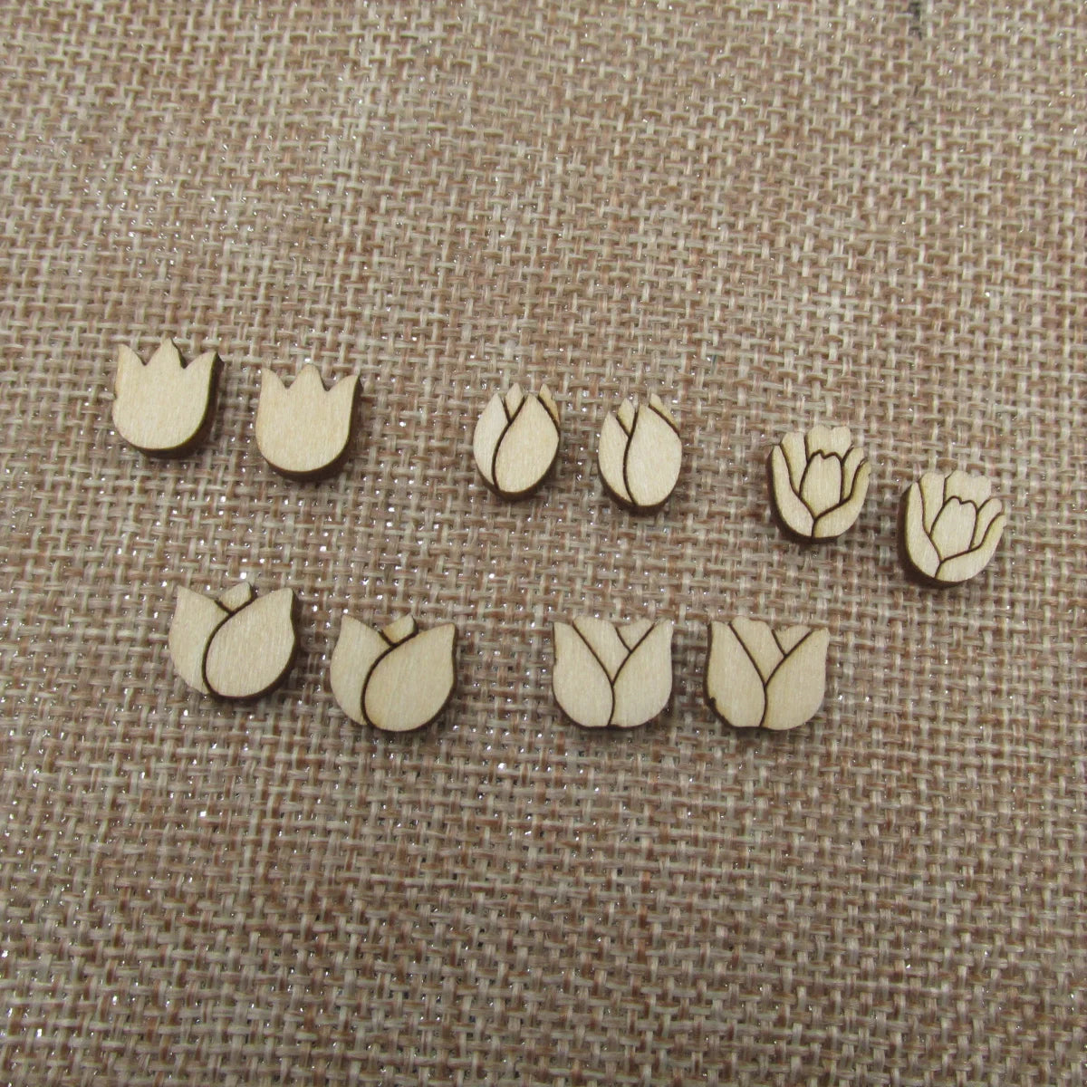 10pcs Unfinished Blank Tiny Tulip flower Head Shape Mini Wood Boho Stud Earring Post Cabochon Handmade Charms