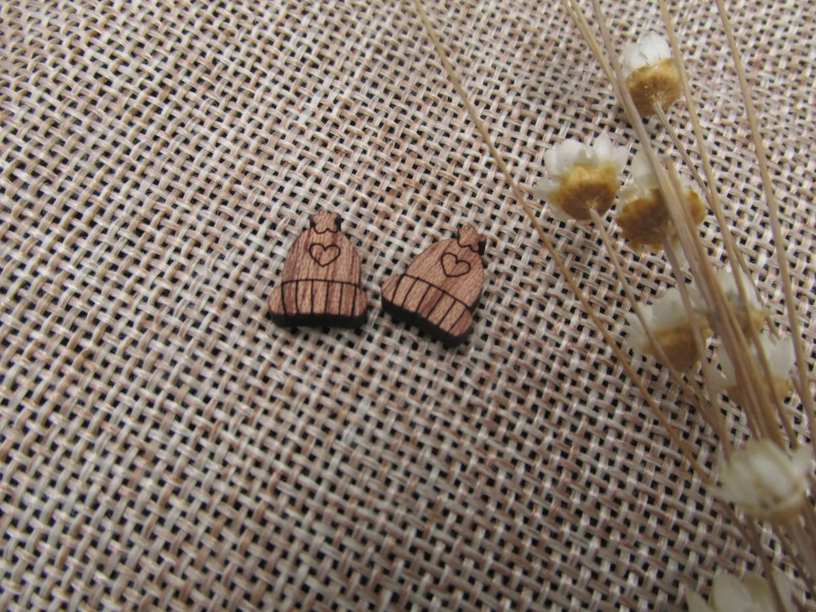 5 Pair Unfinished Blank Wood Cabochon Christmas Santa Hat Wooden Cutout Shapes For Paint Kit Craft  DIY Stud Earrings Supplies