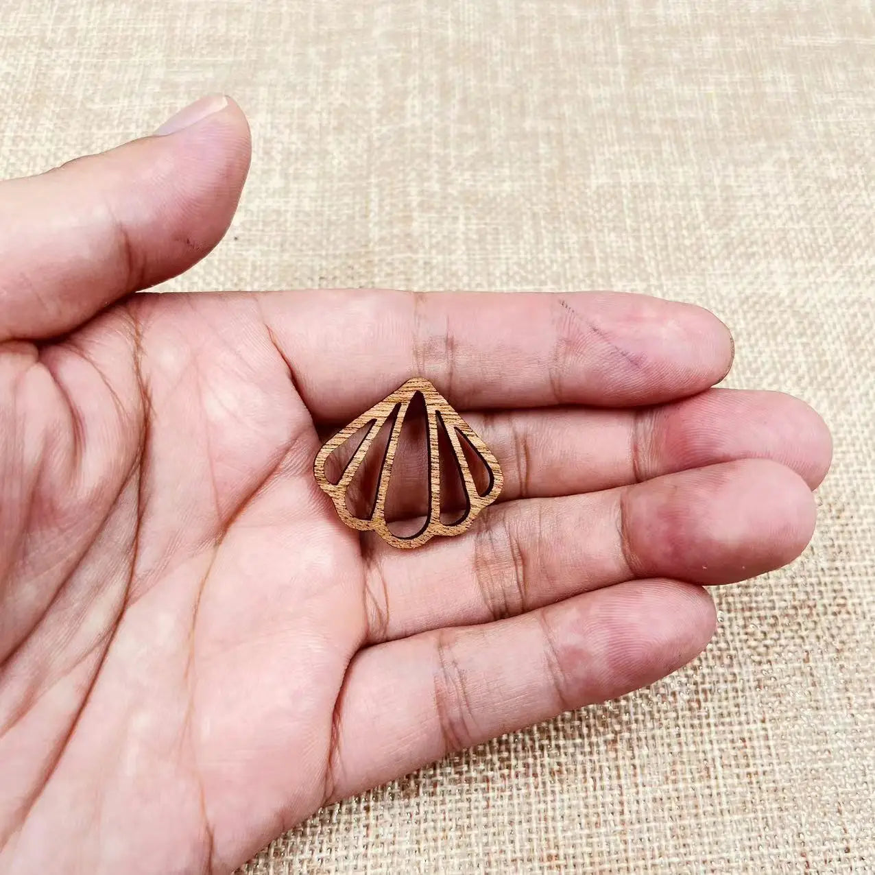 6pcs Unfinished Wooden Ocean Beach Seashell Charms Shell Earring Pendants For Jewelry Making DIY Handmade Crafte