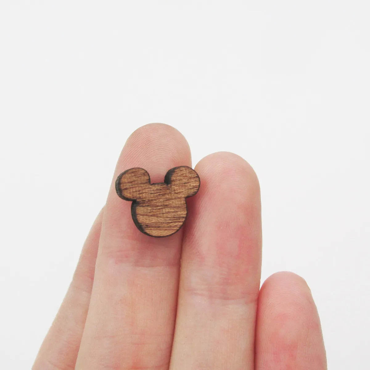 Mini Laser Cut Wood Cat Swan Duck Shape Animal Cabochons Stud Earring Embellishments Jewerly supplier