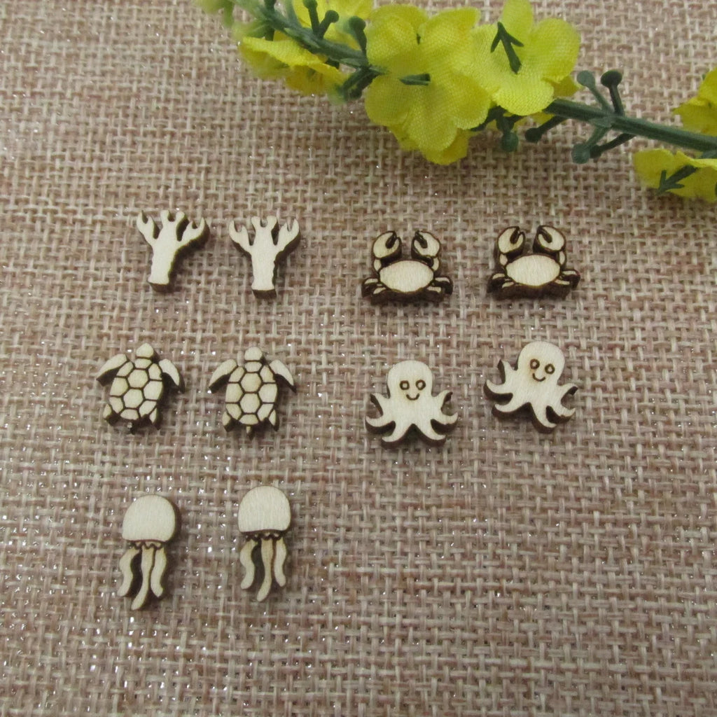 5 Pair Unfinished Blank Wooden Under The Sea Ocean Cabochon Jellyfish Octopus Post Turtle Lobster Crab Wood Earrings Stud