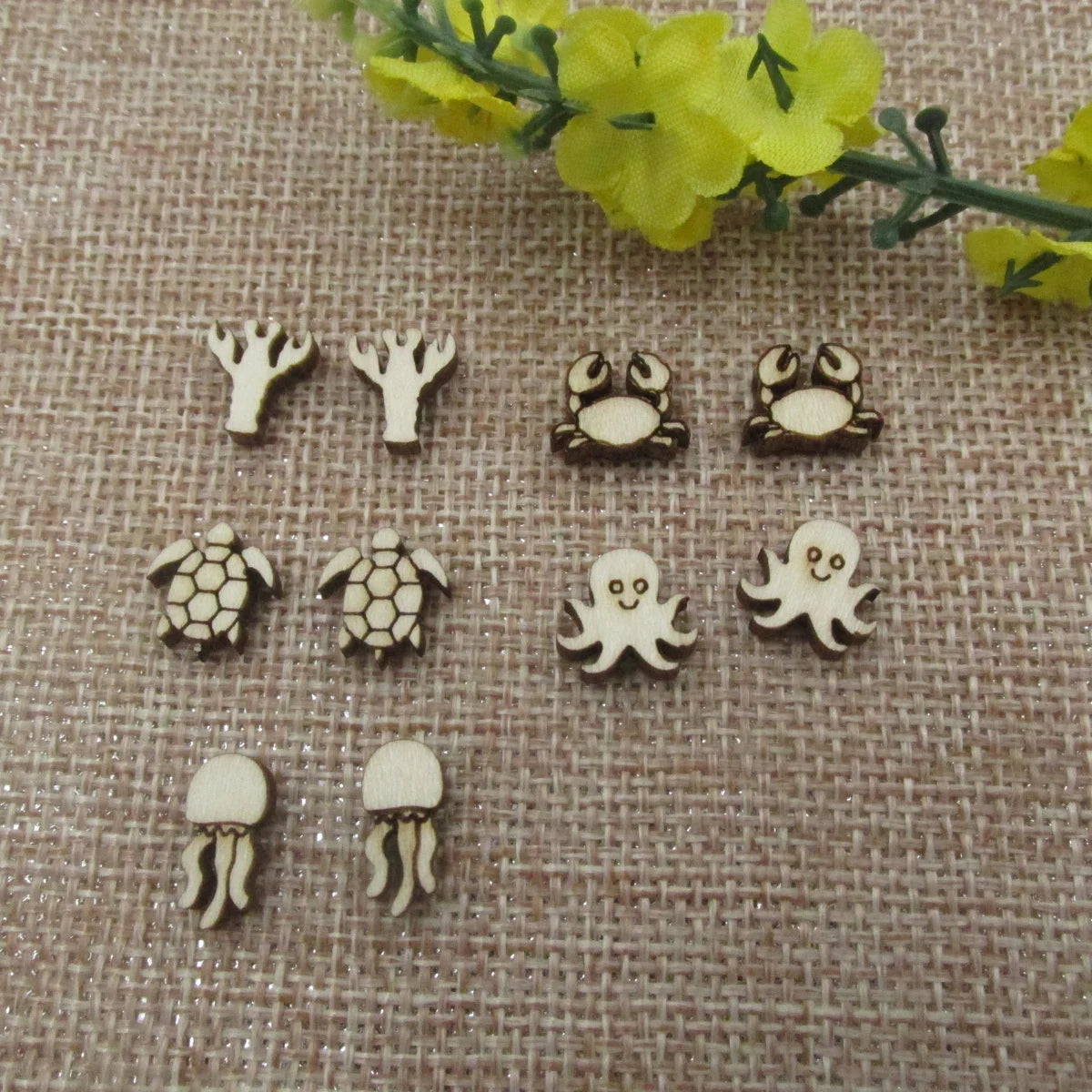 5 Pair Unfinished Blank Wooden Under The Sea Ocean Cabochon Jellyfish Octopus Post Turtle Lobster Crab Wood Earrings Stud