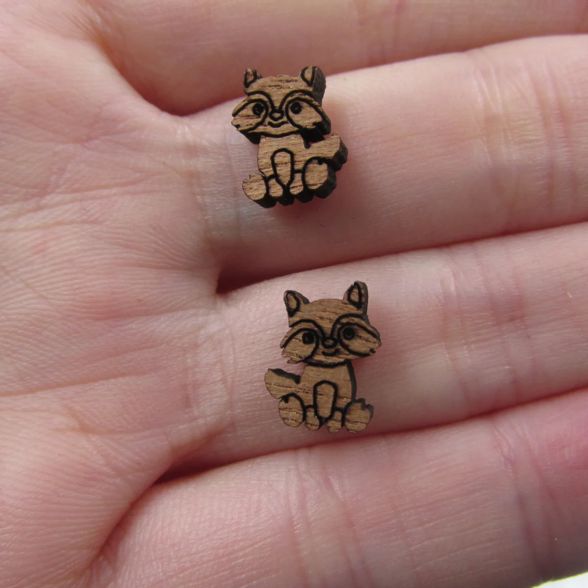 5 Pair Unfinished Blank Wildland Animal Wooden Cabochon Racoon Charm Wood Shape Cutouts For DIY Craft Earring Stud