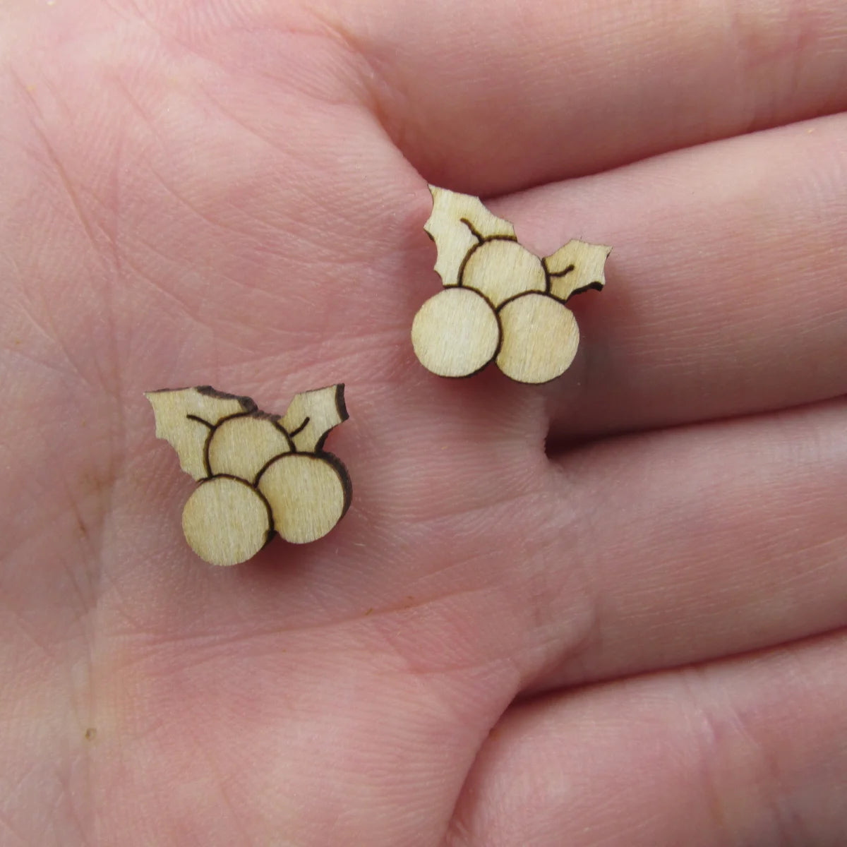 10pcs Unfinished Blank Tiny Holly With Nut Shape Mini Wood Stud Earring Post Cabochon Handmade Charms
