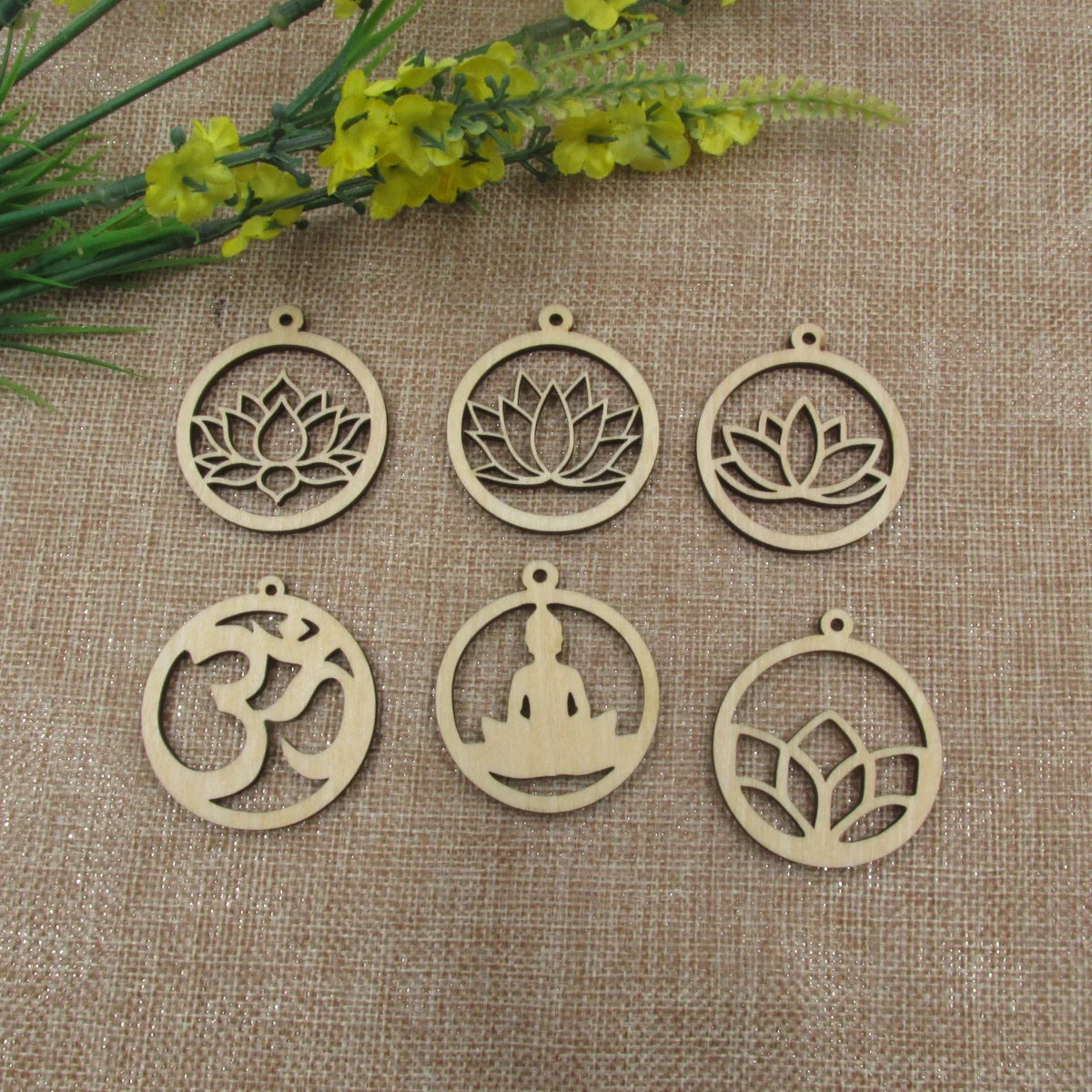 10pcs Unfinished Wooden Blanks Flower Lotus Shape Laser Cut Circle Lotus Wood For DIY Earrings Findings Jewelry