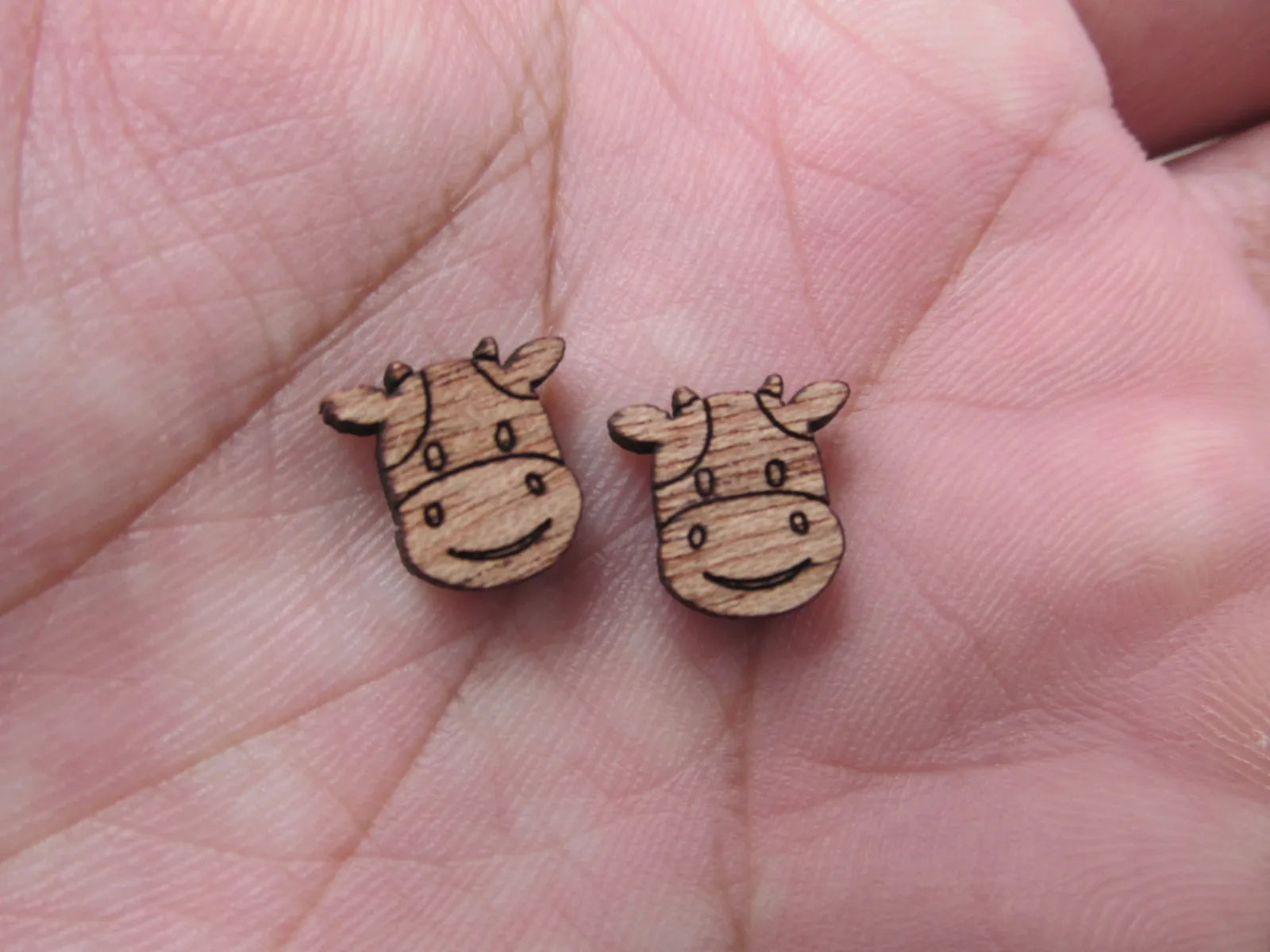 5 Pair Unfinished Blank Home farm Animal Wooden Cow Cabochon Charms Wood Shape Cutouts For DIY Craft  Earring Stud