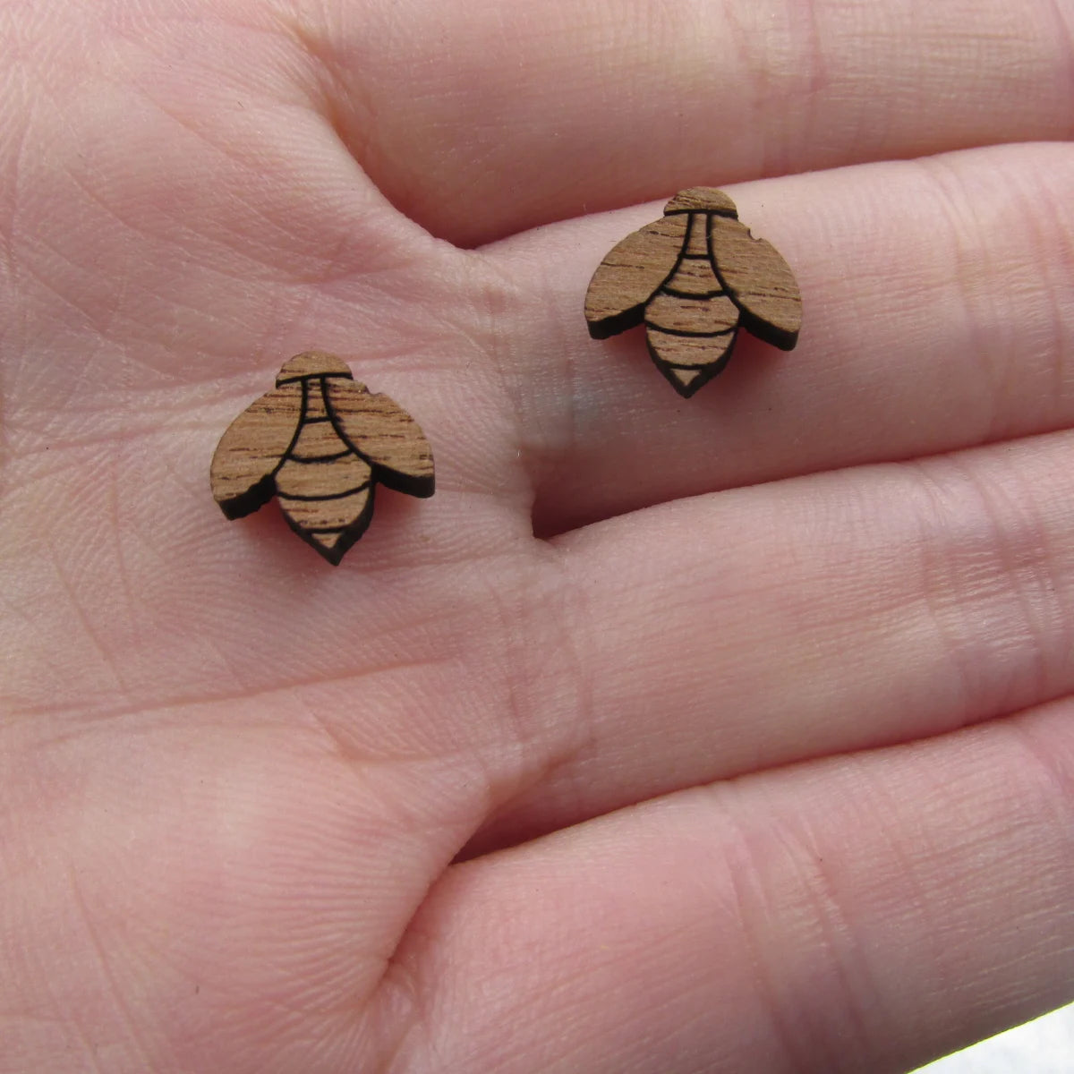 5 Pair Unfinished Blank Wooden Insect Bug Bee Cabochon Charm Wood Shape Cutouts For DIY Craft  Earring