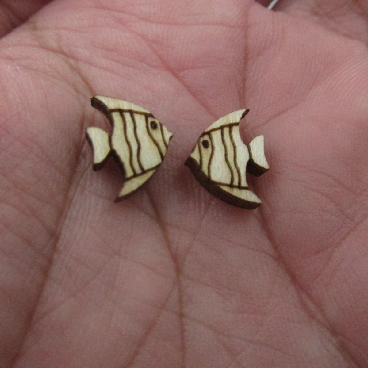 5 Pair Unfinished Blank Wooden Under The Sea Ocean Cabochon Flounder Angel Clown Tropical Fish Post  Wood Earrings Stud