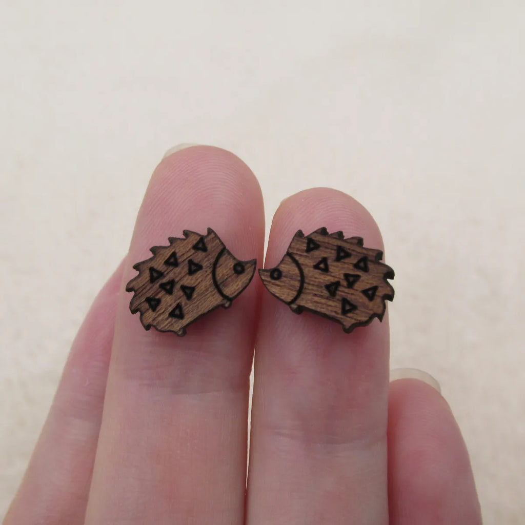 Handmade Jewelry Making Supplies Laser Cut Wooden Cabochon Animal Hedgehog Charm For DIY  Pendant Earring Stud