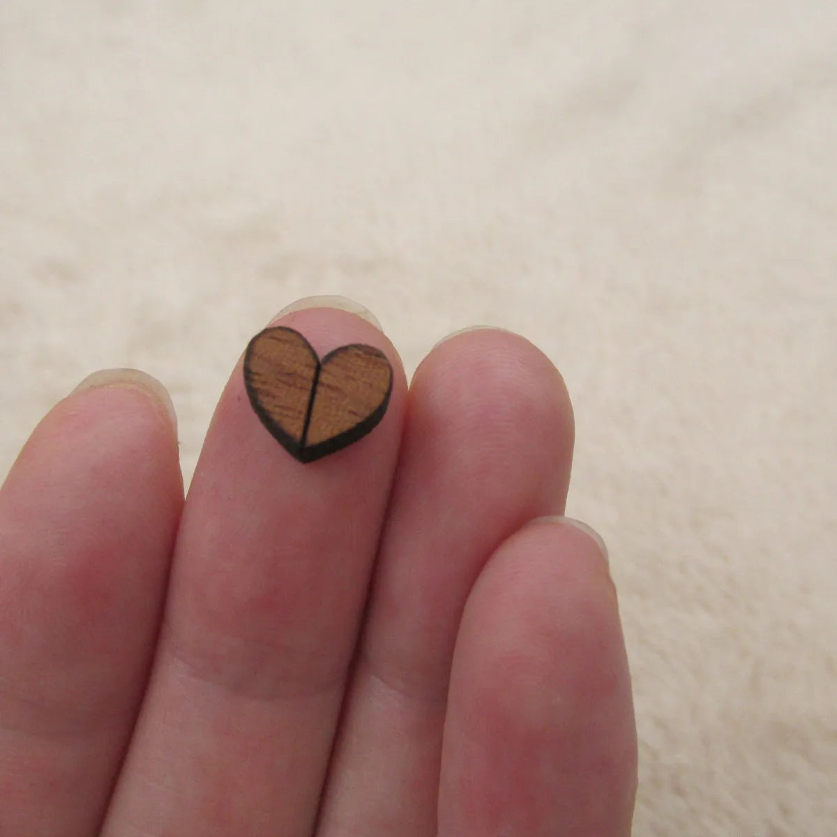 Laser Cut Heart Shapes Charms Natural Wood Cutout Shapes Cabochons For Painted Stud Earrings - Jewelry Supplies