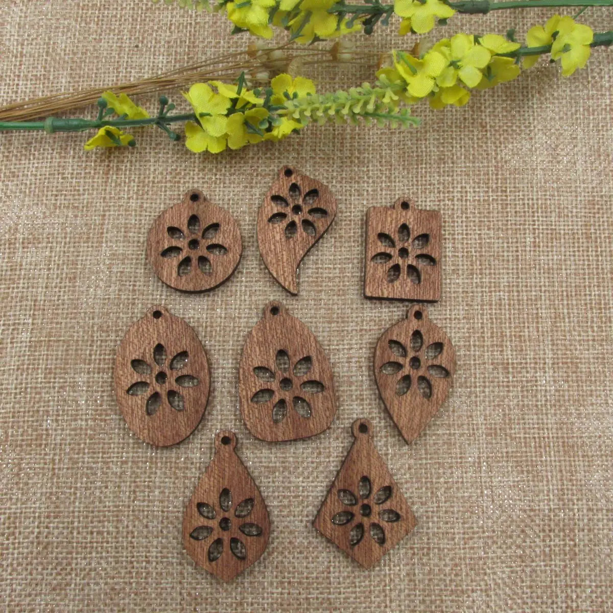 6pcs Unfinished Wood Leaf Charms Necklace Pendant Bracelet For Jewelry Making Handmade Crafts diy Supplies