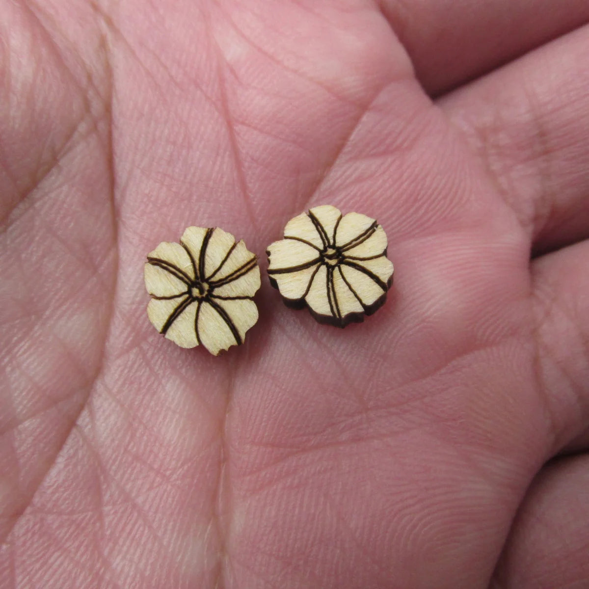 10pcs Unfinished Blank Tiny Morning Glory Flower Shape Mini Wood Boho Stud Earring Post Cabochon Handmade Charms