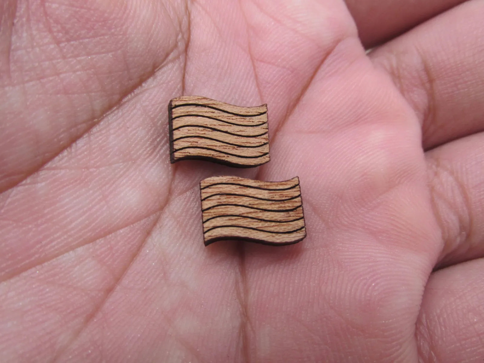 5 Pair Unfinished Blank Wood Cabochon Circle Rectangle Rainbows Heart Star Flags Wooden Cutout Shapes For DIY Earrings Supplies