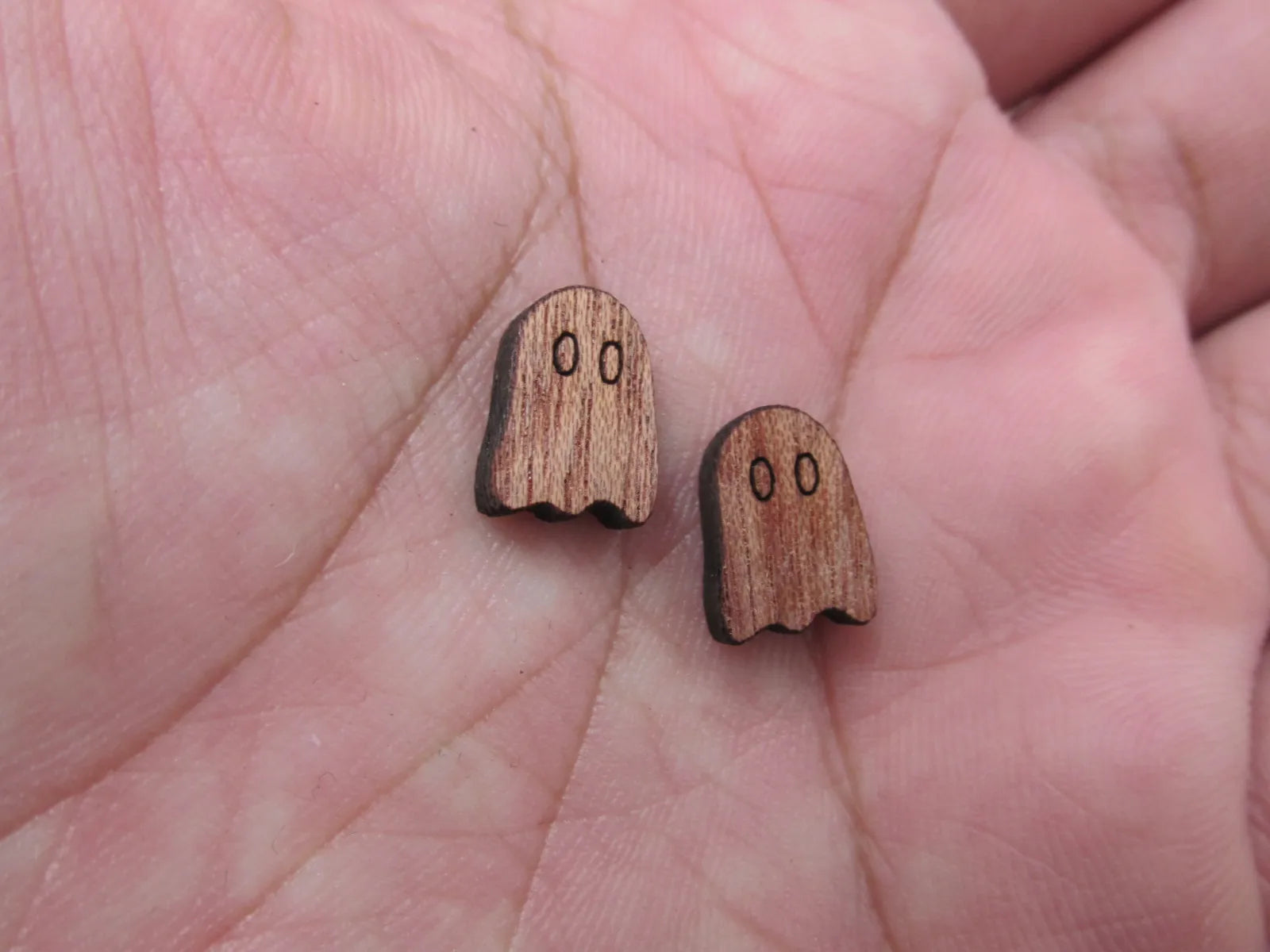 5 Pair Unfinished Blank Laser Cut Wood Cabochon Holidays Halloween Ghost Wooden Cutout Shapes For DIY Stud Earrings Supplies